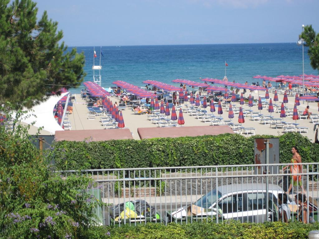 B&B Baia Delle Sirene Giardini Naxos Room photo
